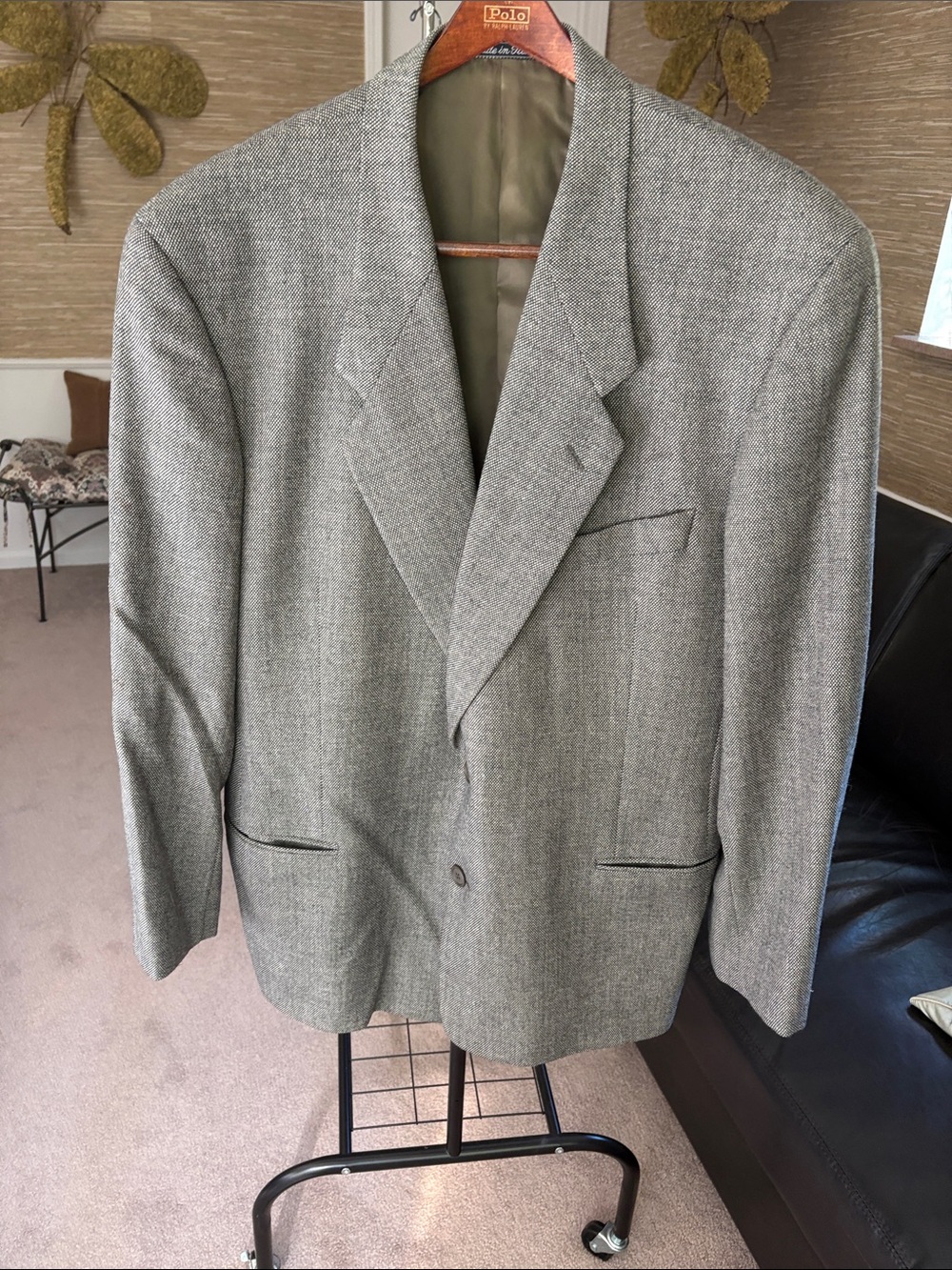 Giorgio Armani Light Gray Herringbone Sport Coat